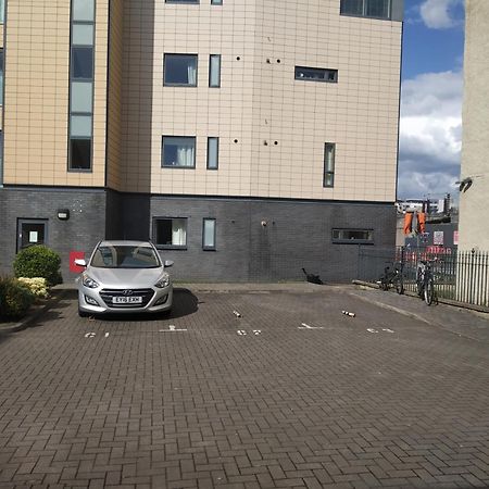 Glasgow City Charlotte Service Aparments מראה חיצוני תמונה
