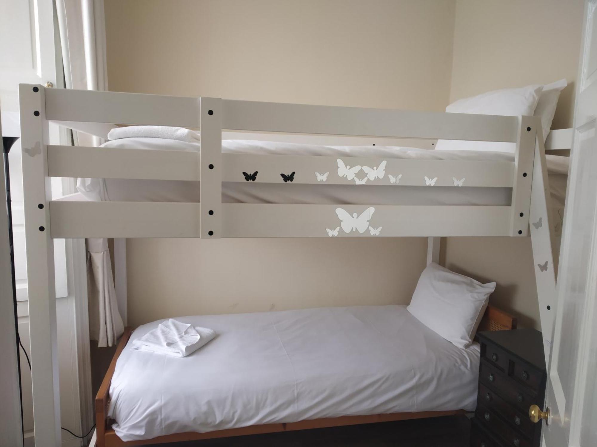 Glasgow City Charlotte Service Aparments מראה חיצוני תמונה